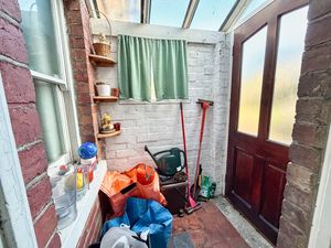 Photo 16- click for photo gallery